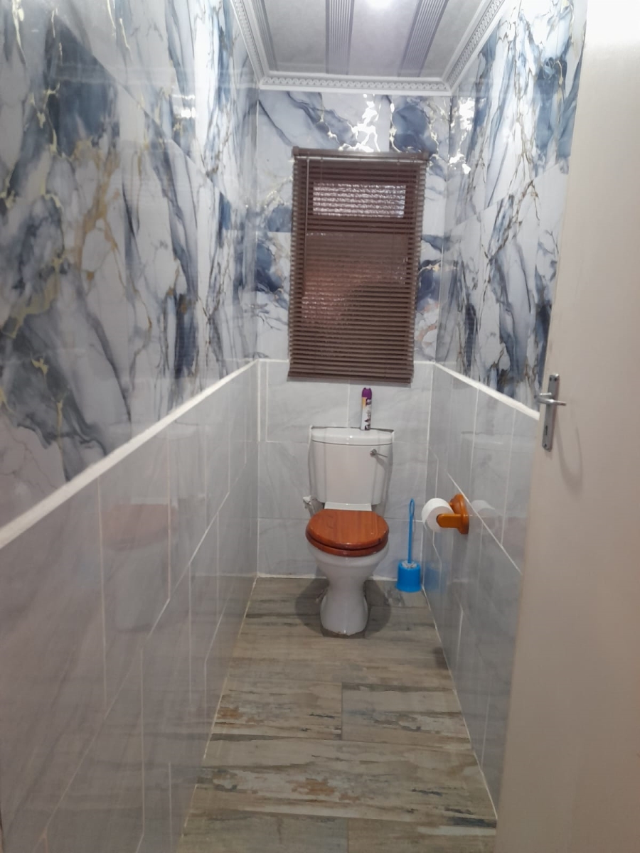 3 Bedroom Property for Sale in Kleinvlei Western Cape